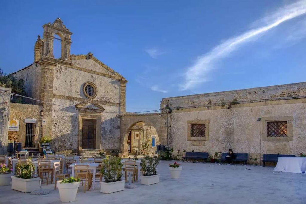 Las Palma Avola Esterno foto